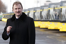 Отныне киевлян будут возить новые автобусы и троллейбусы