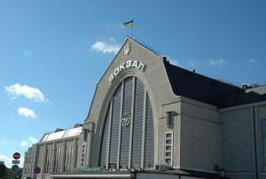 На Киевском ж/д вокзале уменьшатся очереди к кассам